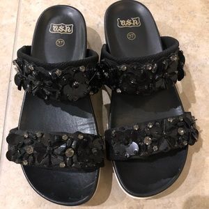 Ash jewerled sandal